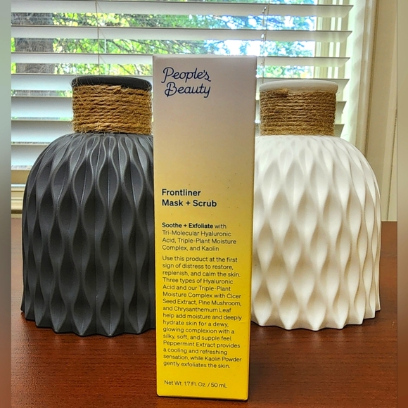 People's Beauty Frontliner Mask + Scrub - Picture 4 of 8